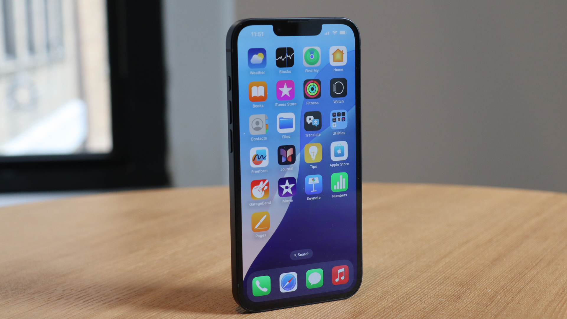 Разборка iPhone 16e выявила главный бонус батареи - и ремонтопригодность, соответствующую серии iPhone 16