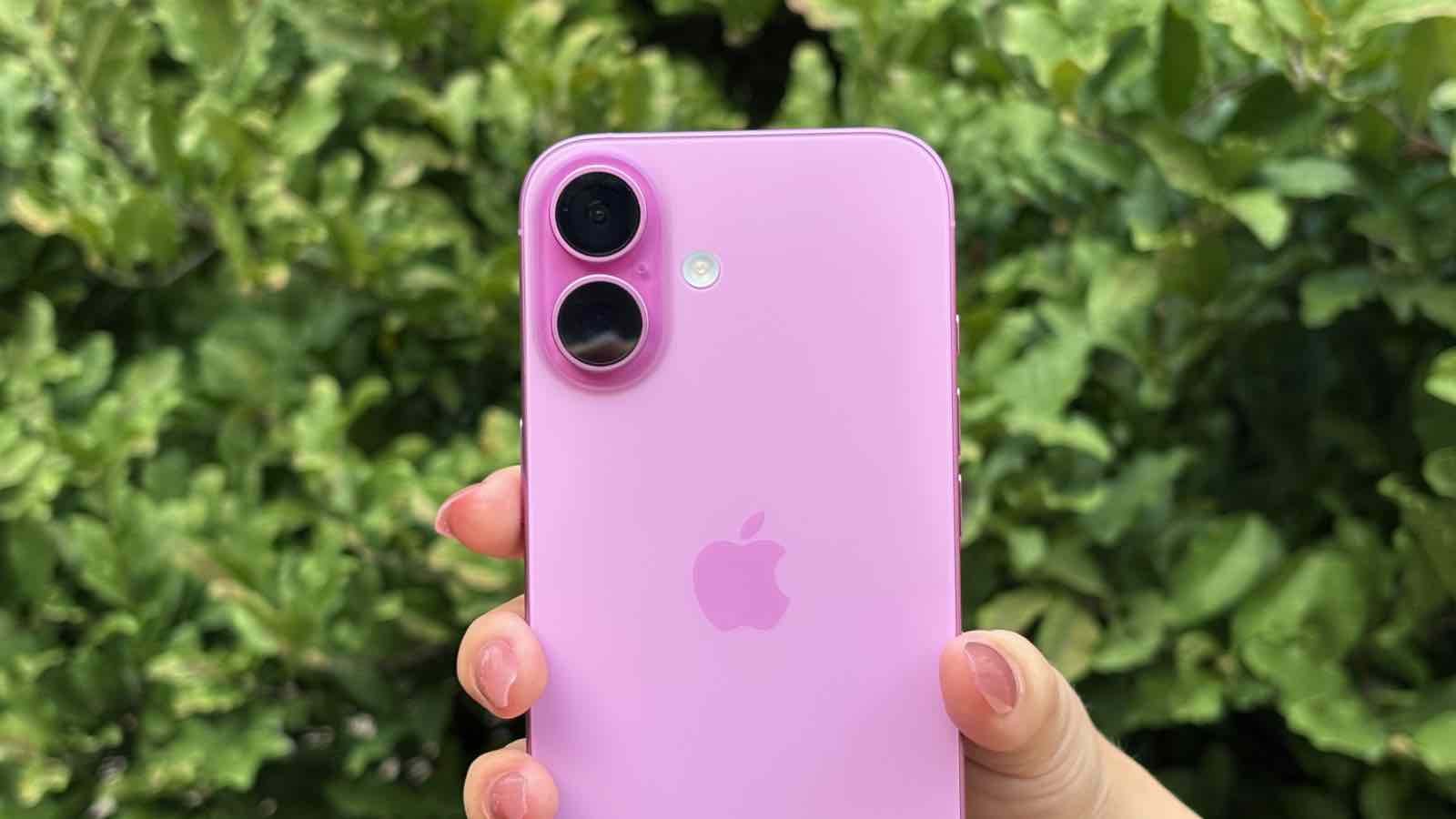 Новые утечки информации о чипсетах, камерах и дисплеях iPhone 17 и iPhone 18 позволяют предположить, что вам стоит подождать обновления iPhone 18